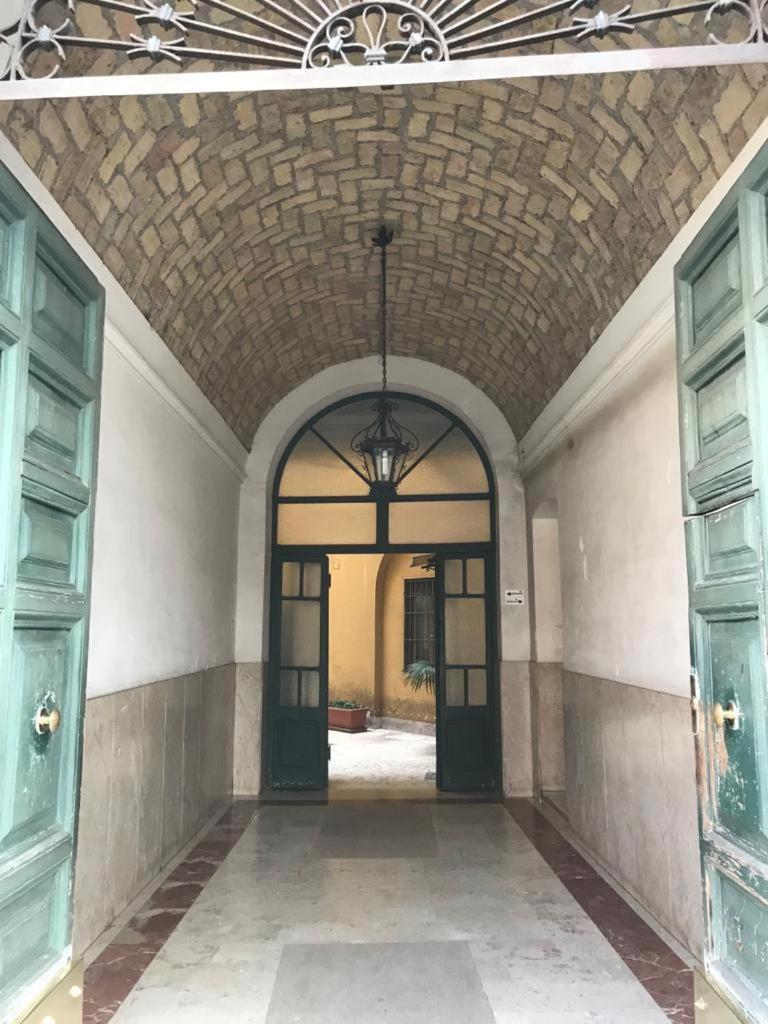 Midtown Trastevere Roma Exterior foto
